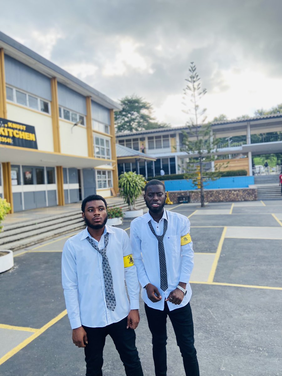 Giscard20008's tweet photo. @KatangaFellows Legends💛🖤 https://t.co/XcJybicdXA