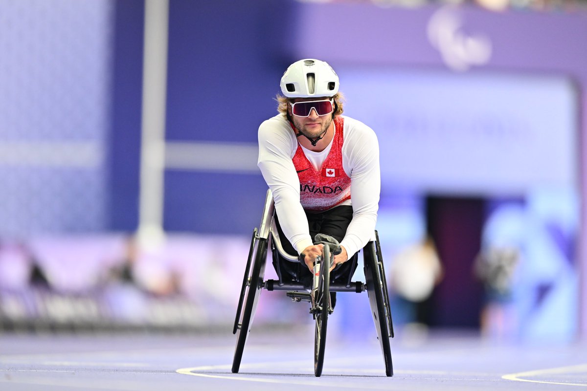AthleticsCanada's tweet photo. AUSTIN SMEENK BLAZES TO GOLD!!! 🇨🇦🥇🔥

Austin Smeenk wins his second Paralympic medal and its GOLD for Canada in the T34 800m final after an incredible performance (1:39.27). 🤩

📸: Marcus Hartmann / Gate3 https://t.co/9aOhM6UxUl