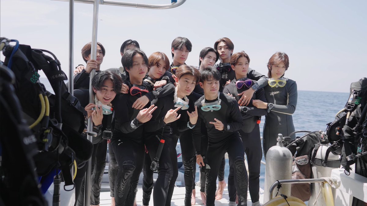 doublepp__'s tweet photo. บัสซิ่งไม่ใช่แค่รายการ แต่บัสซิ่งคือความทรงจำที่ดีที่สุดในช่วงเวลานึงเลย🤍 https://t.co/MyJwaueYy7