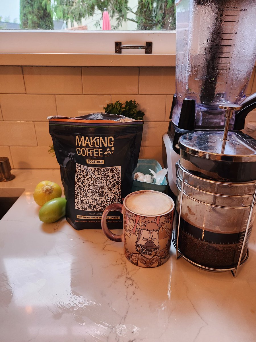 GM ☕️
Looking forward to an action packed weekend fueled by my <a href="/Making_Coffee_/">MakingCoffee.com</a> in my <a href="/NoncoDucks/">Nonconformist Ducks</a> mug made by <a href="/NFTeeDesigns/">NFTee Designs</a> 🐸🦆☕️❤️