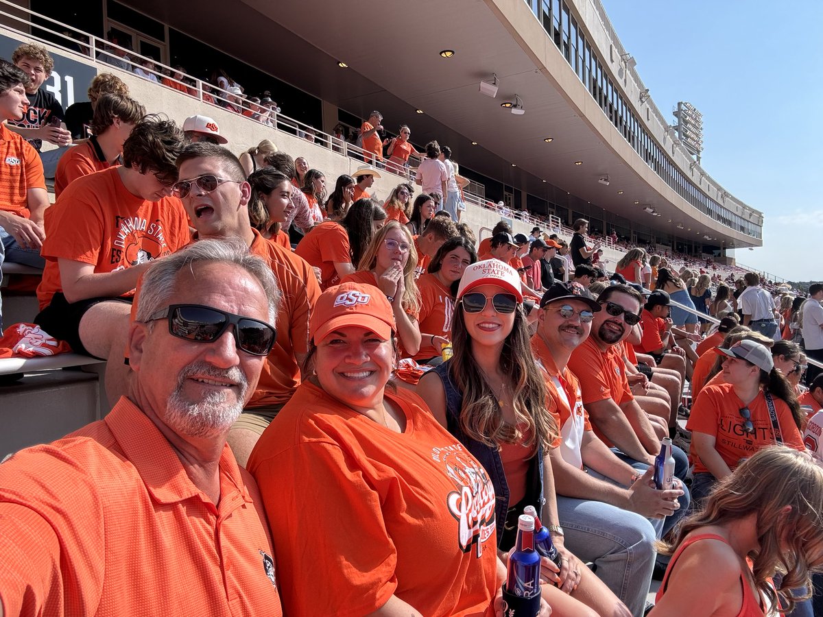 AmandaCardinal's tweet image. Go freaking pokes!!! 🧡#gopokes