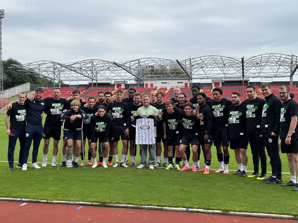 Absolute privilege to be invited to the <a href="/GatesheadFC/">Gateshead FC</a> game today 

Huge thank you to all the club for the warm welcome and the shirt!