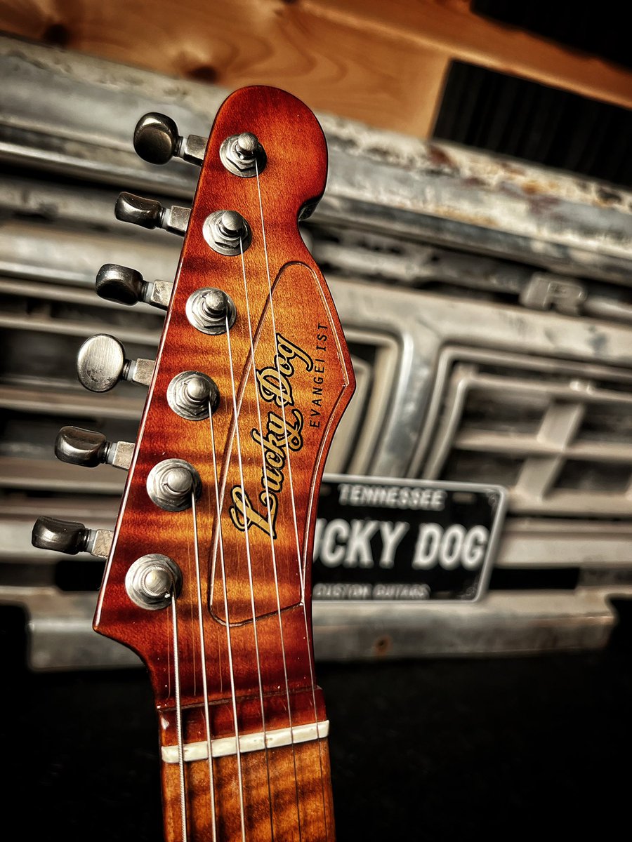 Lucky Dog Guitars - The finest handcrafted guitars from the foothills of eastern Tennessee.  Join us at X