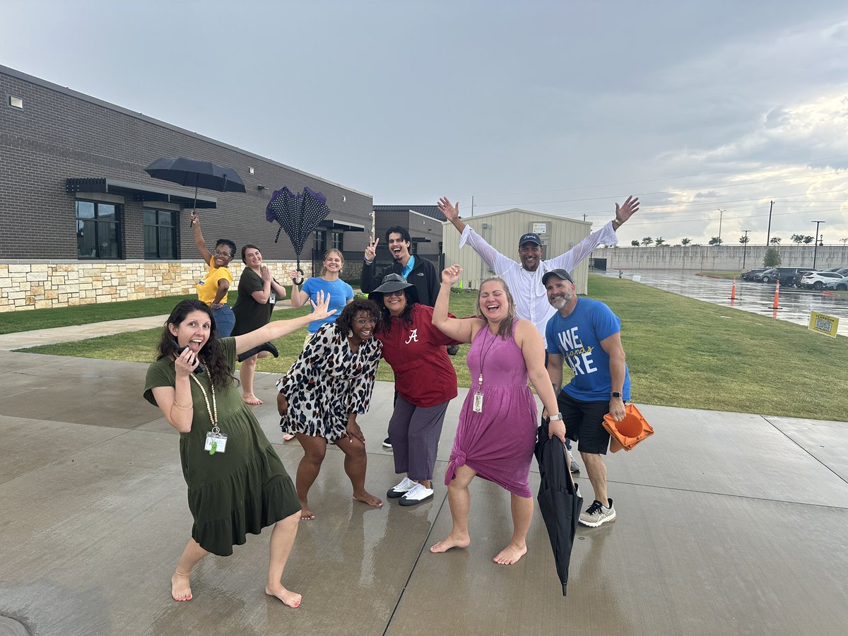 Lilyana Elementary School tweet media
