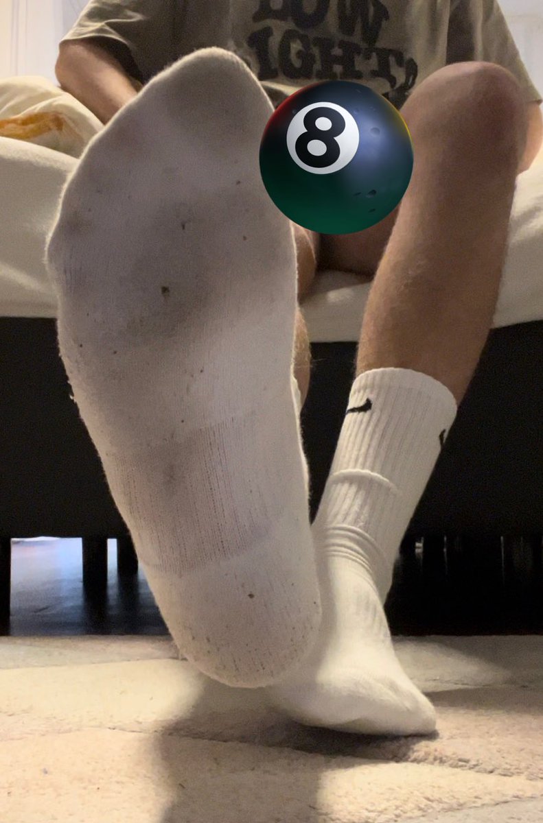 MasterDani4219's tweet photo. Na welche fotze will mein Paypal auffüllen
Ich weiß ich wie sehr du kleine Gay Schwuchtel an meinen socks sniffen willst

#master #loser #opfer #zahlsklave #zahlfotze #zahlschwein #findom #füße https://t.co/A5o65YSiOR
