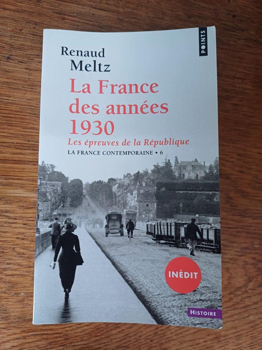 FloSinistra tweet media