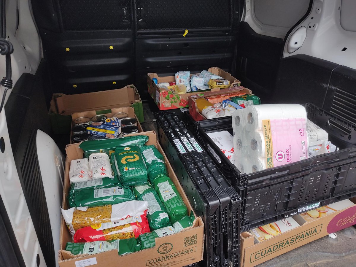 MJCF_87's tweet image. Belle collecte alimentaire aujourd'hui pour faire vivre la solidarité concrète et lutter contre la précarité étudiante ! Tous les dons ont été remis au Secours Populaire 87 et seront distribués aux étudiant·e·s de la fac de lettres de Limoges