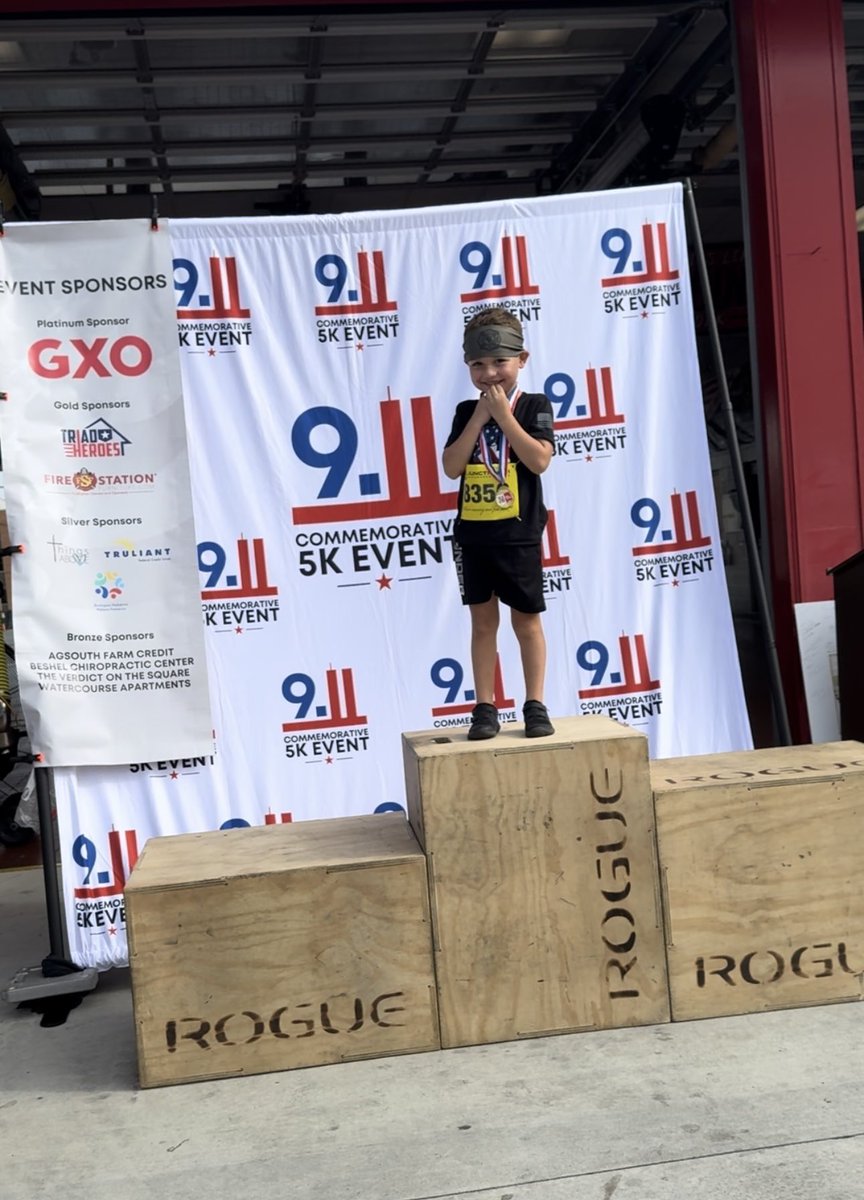 MrsPierce_'s tweet photo. 9/11 Commemorative 5K.
•
Saw some of my favorites and Ezra even won first place in the 10U age bracket💪🏼🏆❤️ https://t.co/8GAHL9i8TI