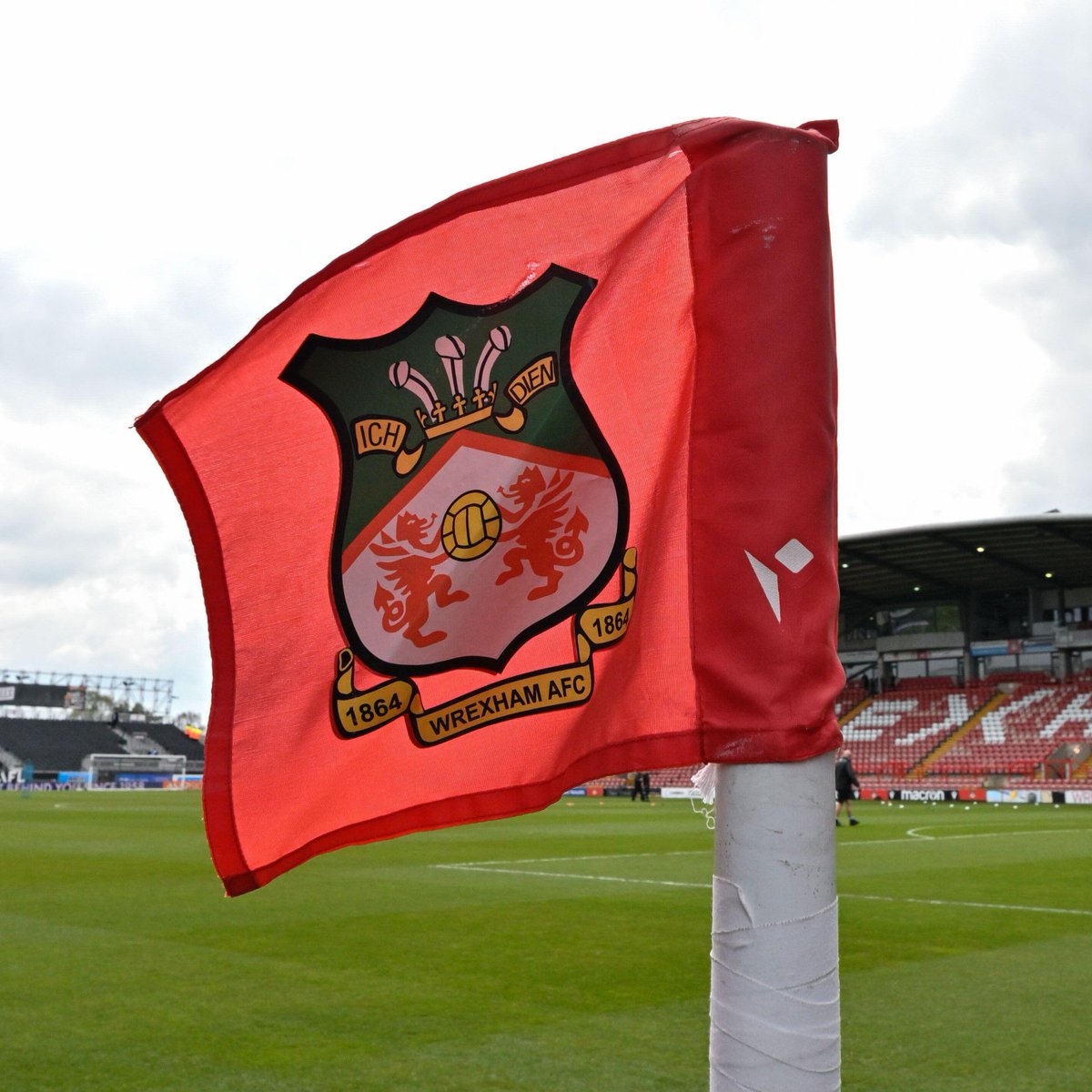 Wrexham have won four of their first five League One games and remain unbeaten.

They're tally of 13 points is the most of any EFL club so far this season.

🐉

#WxmAFC