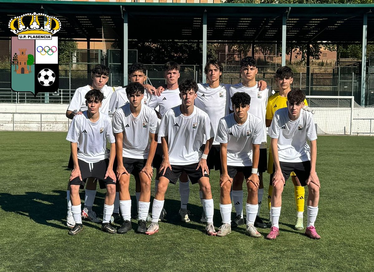 🚨🚨🚨 Comienza el segundo partido de Liga de nuestro Juvenil Nacional 

📸 XI inicial

Vamos chavales!!!💪🏽🤍🖤

#YoVuelvo
#UpPlasencia
#50AñosdeUnión