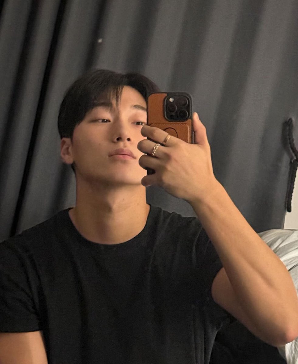 sanactivities's tweet photo. [#사니] — choi3an instagram update https://t.co/aln8oQUCs4