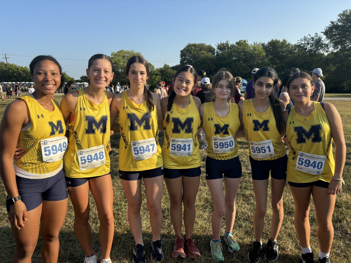 MHSLions_XC's tweet photo. 🚨Race results are in!
Varsity Boys: 10th
JV Boys: 10th
JV Girls: 15th
Four new PRs!
Ibrahima- 17:32
Liam- 19:41
Caleb S- 19:57
Colton- 20:57
Great work today Lions!! We'll be back out at Myers Park next Saturday! #GoldStandard〽️ #PACKATTACK🦁🏃 https://t.co/VCbcaIvnPq