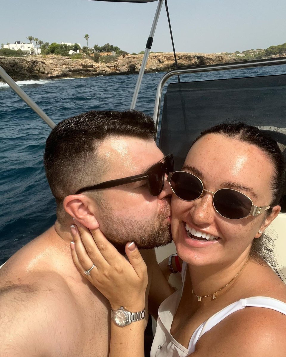 Mrs McArthur to be 💍❤️