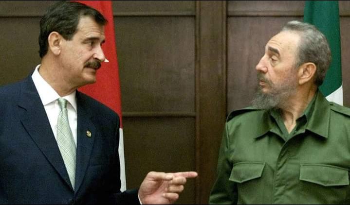#Cuba
Han pasado casi veinte años y  todavía me acuerdo como si fuera hoy.
#VicenteFox  al dictador FidelCastro
- ¡Comes y te vas!
Pocos han sido los mandatarios que se atrevieron a humillar al difunto dictador Fidel Castro.