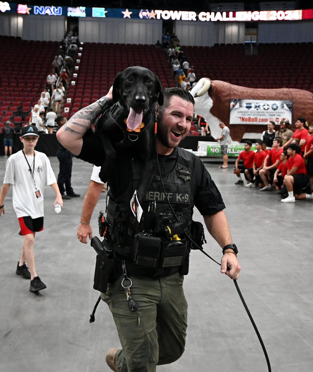 DDArenaAZ's tweet image. Thank you to the 100 Club Of Arizona for another amazing annual Tower Challenge, and thank you to the participants for climbing the 2,071 steps in honor of our fallen heroes and first responders. ❤️
.
.
#100ClubOfArizona #TowerChallenge #Glendale #Phoenix #Arizona