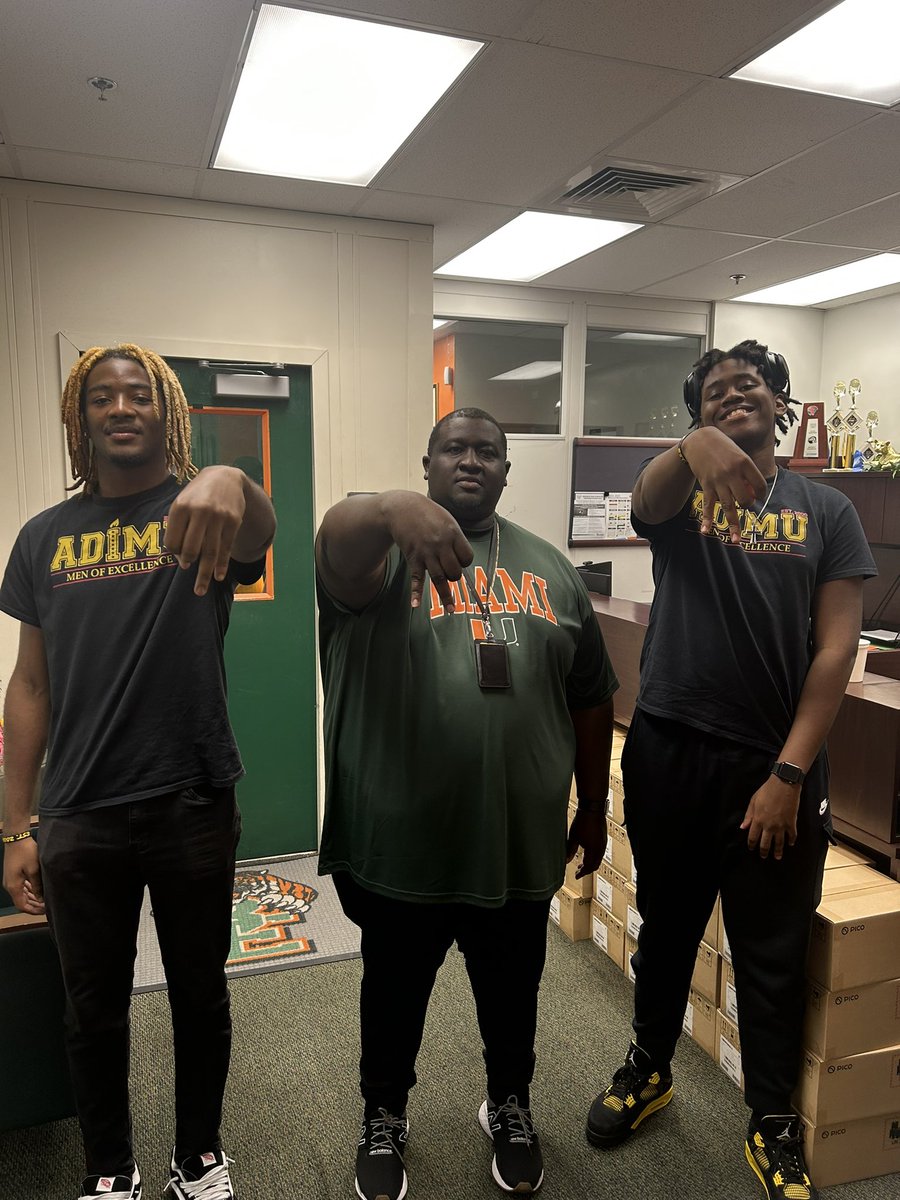Principal Williams (@tav_williams) on Twitter photo The SGA Prez, The Principal, The SGA Vice Prez after a strategy meeting representing <a href="/AdimuMenInc/">Adimu Inc.</a> at Blanche Ely! The future is bright in the Tigers den! <a href="/blanche_ely/">Blanche Ely HS</a> #BlackMeninLeadership Tiger Pride 🐅 The SGA Prez, The Principal, The SGA Vice Prez after a strategy meeting representing <a href="/AdimuMenInc/">Adimu Inc.</a> at Blanche Ely! The future is bright in the Tigers den! <a href="/blanche_ely/">Blanche Ely HS</a> #BlackMeninLeadership Tiger Pride 🐅