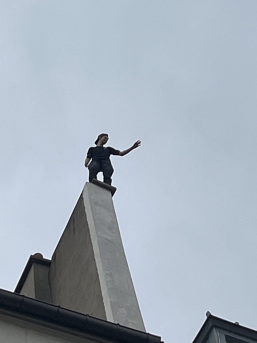 Claire Monod 🇺🇦 🇪🇺 ⏚ tweet media