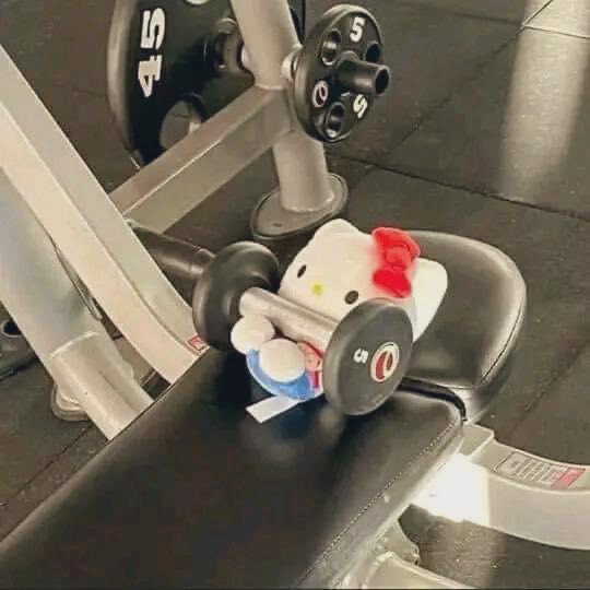 يرعبهم كونك امرأة قوية