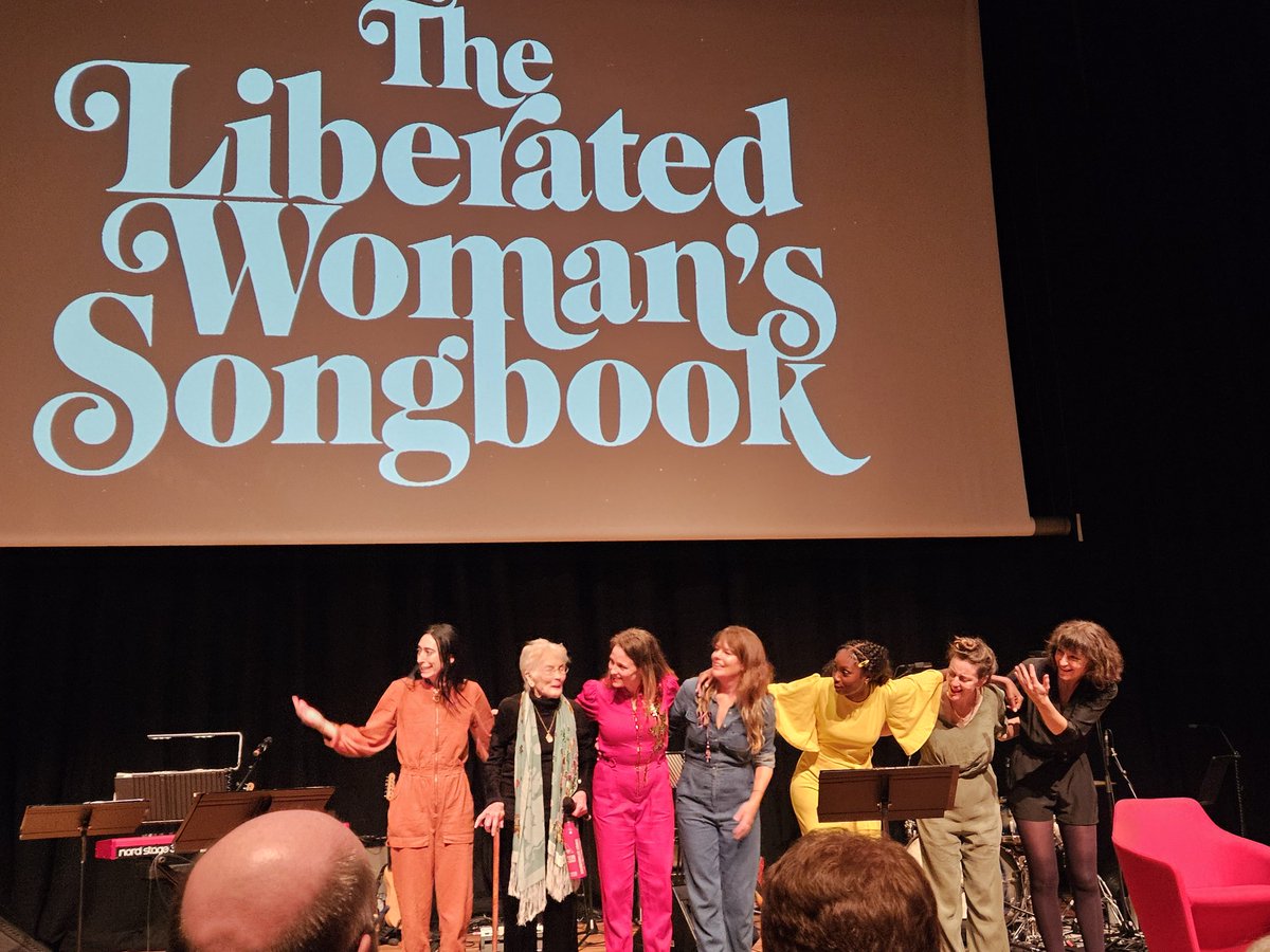 rli22's tweet image. Think this was possibly my favourite gig of all time thus far-glorious women's harmonies-epic @dawnlandes surprise dream bonus @JackieKayPoet & a total privilege to see & hear the great @PeggySeeger in the flesh! #moveonover barbican.org.uk/whats-on/2024/…