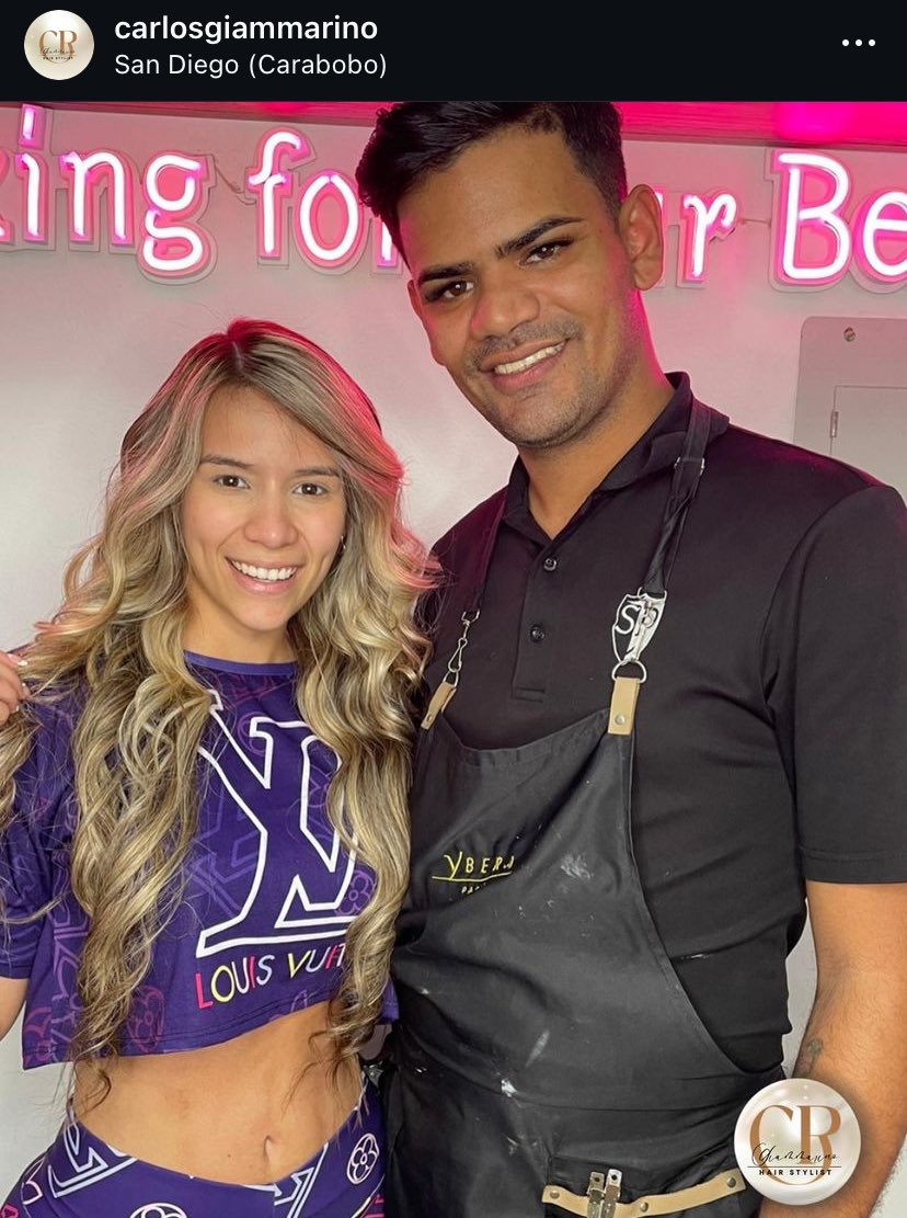 Aquí fotos de Melina Giammarino en Europa junto a su sobrino Carlos, peluquero quema pelo en el salón de belleza que esta montó con los reales que se robó de la Gobernación de Carabobo en el CC Concepto La Granja de Naguanagua.

Boicot a la crapula chavista.