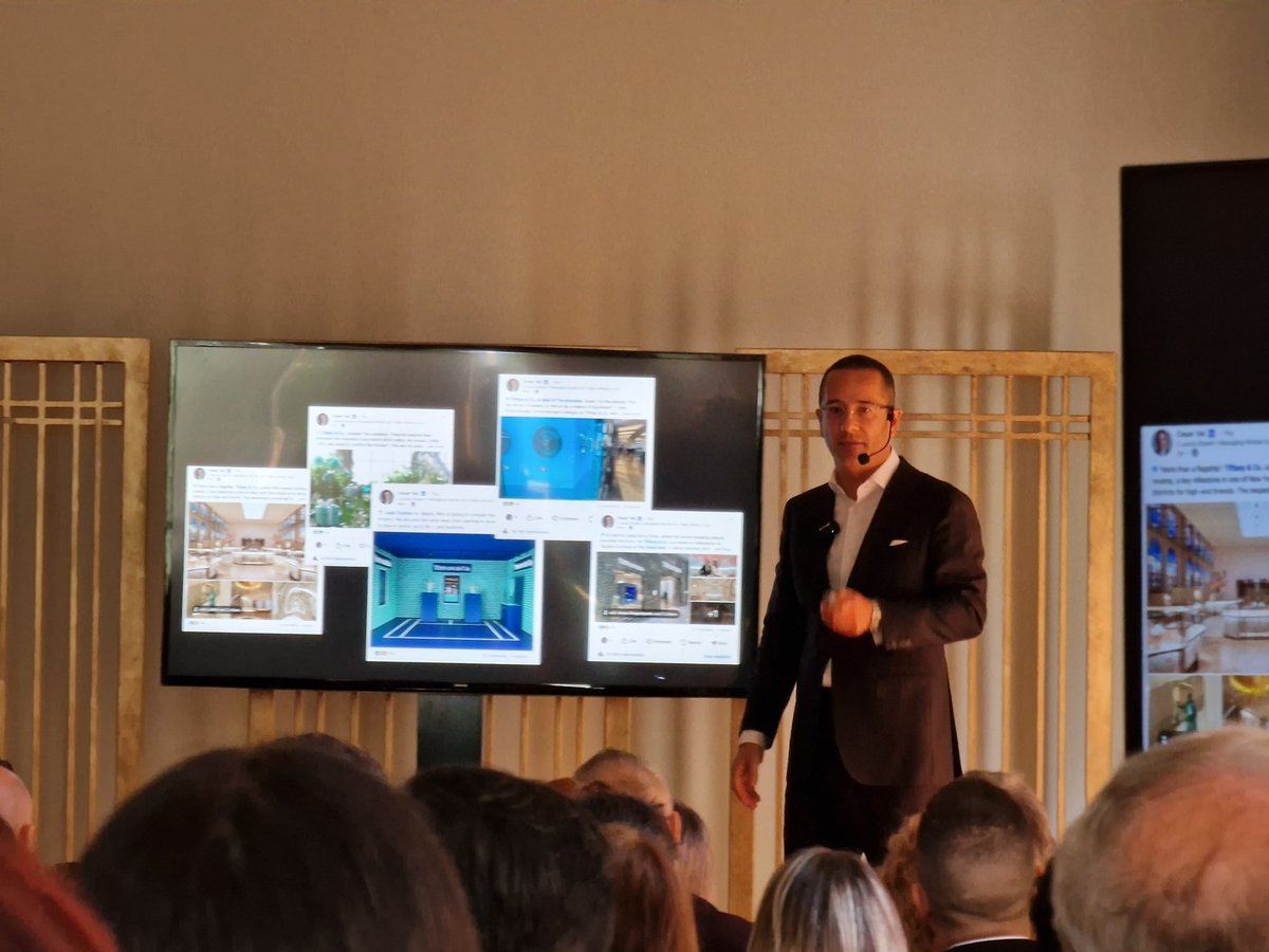 aitordelgadocom's tweet image. 🔶️We close a chapter with the graduation of the course Luxelling of #luxury management model and #luxurymindset with the expert #CesarVal
🙏🏼Thanks Cesar, Candela &amp;amp; Javier for all your help
⚒️💎Now we have to work hard to continue implementing all that we have learned