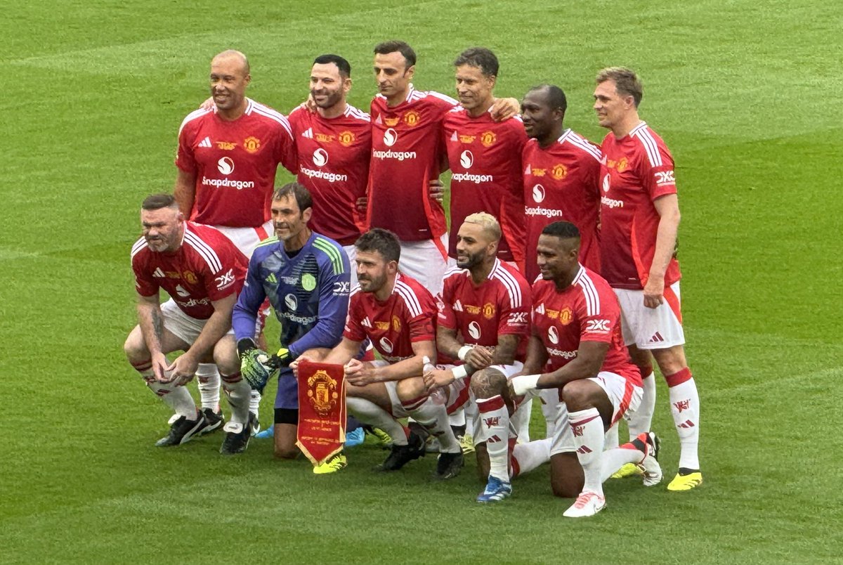 dmarko99's tweet photo. Great watching these today 🔴⚪️⚫️ https://t.co/1ILxxWhtIr