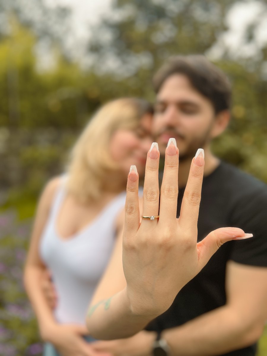 Kameoyoo's tweet image. ¡Nos vamos a casar! 💍❤️