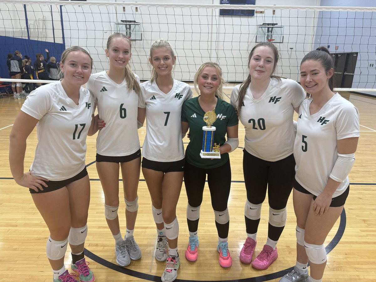 THE FIRE GETS 3rd TODAY at the Becker Tournament!!!!! The girls played some great volleyball and stayed GRITTY 🏐💚