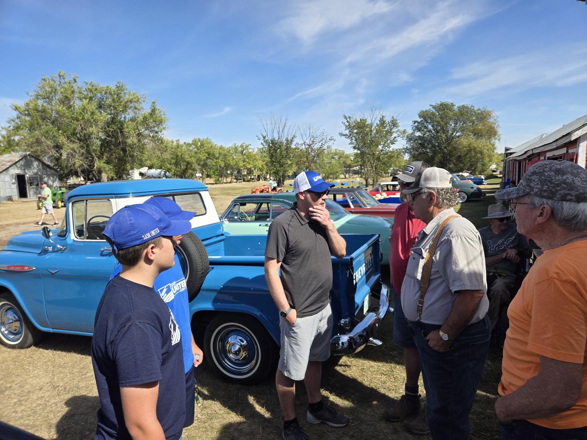JonHromek's tweet image. I had a great time talking with so many people at the Sukanen Threshing Bee. 

One thing was clear, they really want change! It’s time to bring back good governance and affordability to the people. 

#youdeservebetter #saskcanbebetter #wewilldobetter
#saskpoli #timeforchange