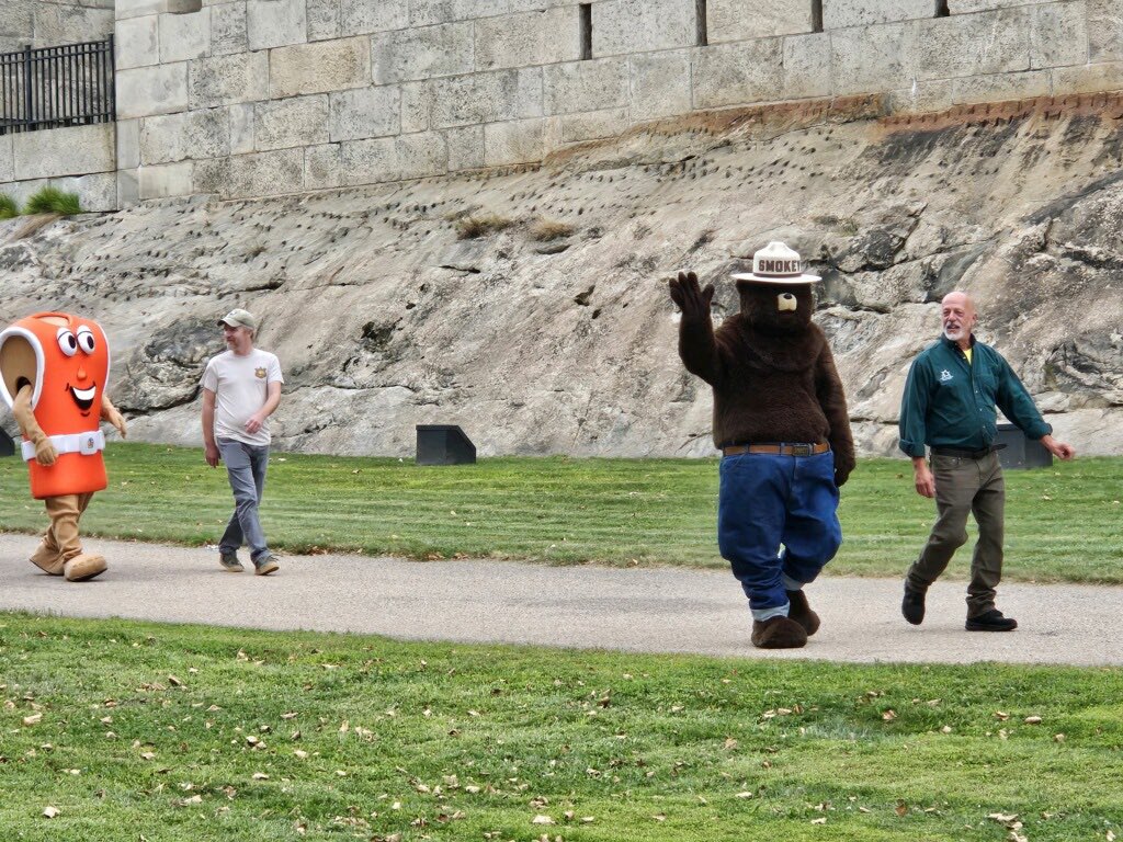 CT Fort Trumbull (@ctforttrumbull) on Twitter photo Woah! The <a href="/USCG/">U.S. Coast Guard</a> <a href="/CTFortTrumbull/">CT Fort Trumbull</a> with <a href="/smokey_bear/">Smokey Bear</a> and <a href="/CTBoatingInfo/">CT DEEP Boating</a>’s #Floatie! Come out and see us today and tomorrow, Sept 7-8, 2024 <a href="/CTStateParks/">CT State Parks</a> <a href="/NBCConnecticut/">NBC Connecticut</a> check the #NewLondon camera! Thanks to our #ResidentPhotog Woah! The <a href="/USCG/">U.S. Coast Guard</a> <a href="/CTFortTrumbull/">CT Fort Trumbull</a> with <a href="/smokey_bear/">Smokey Bear</a> and <a href="/CTBoatingInfo/">CT DEEP Boating</a>’s #Floatie! Come out and see us today and tomorrow, Sept 7-8, 2024 <a href="/CTStateParks/">CT State Parks</a> <a href="/NBCConnecticut/">NBC Connecticut</a> check the #NewLondon camera! Thanks to our #ResidentPhotog