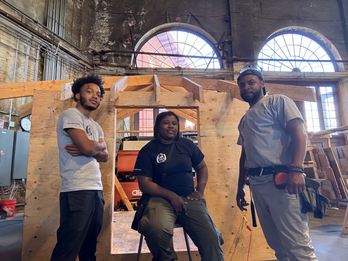 Two more days until the first info session for Restore Baltimore!

Join us 10:00 am to see if it’s right for you!

For information, visit borail.info/RestoreBmore
 
#RestoreBaltimore #CareerDevelopment #WorkforceDevelopment #CareerInitiative #CCBC #Pigtown #BORailroadMuseum