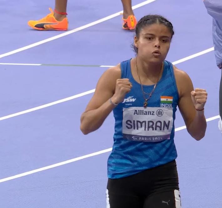 narendramodi's tweet photo. Congratulations to Simran Sharma as she wins a Bronze medal in the Women's 200M T12 event at the #Paralympics2024! Her success will inspire several people. Her commitment towards excellence and skills are noteworthy. 

#Cheer4Bharat https://t.co/naFECcPCY7