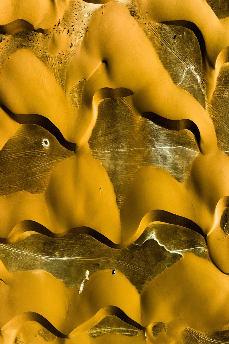 Melting Dunes II 🫠 

0.08 ETH Limited Edition 
via <a href="/manifoldxyz/">manifold.xyz</a>