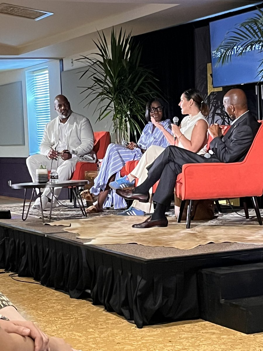 eramshaw's tweet photo. The Kamala Moment — great #tribfest24 convo with @errinhaines @jelani9 @alivitali @SylvesterTurner https://t.co/mA1gAmiQIn