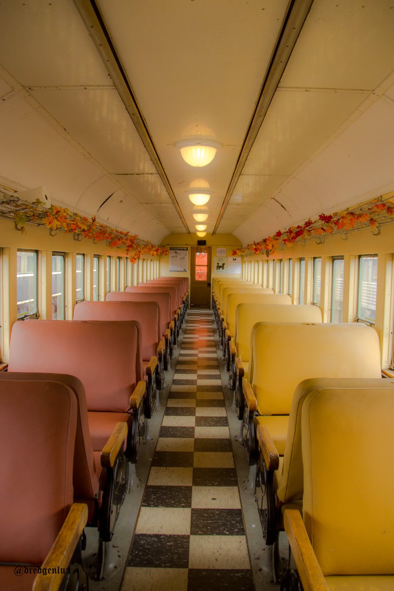 dluxphotography's tweet photo. the railway museum https://t.co/uDyuVFfJY4