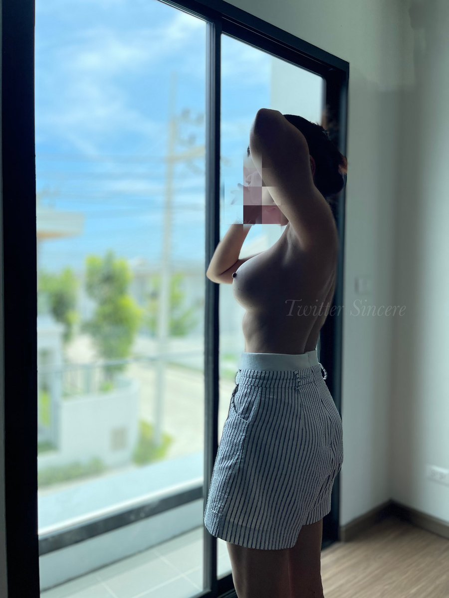 •ถ้าโลกนี้มันอยู่ยาก ย้ายมาอยู่บ้านเราก็ได้นะ….จะมีใครเห็นไหมนะ🫣

#คู่แท้ #คู่สวิงกิ้ง  #คู่แลก #คู่ไม่เเลก #คู่แลกไม่แลก #naturist