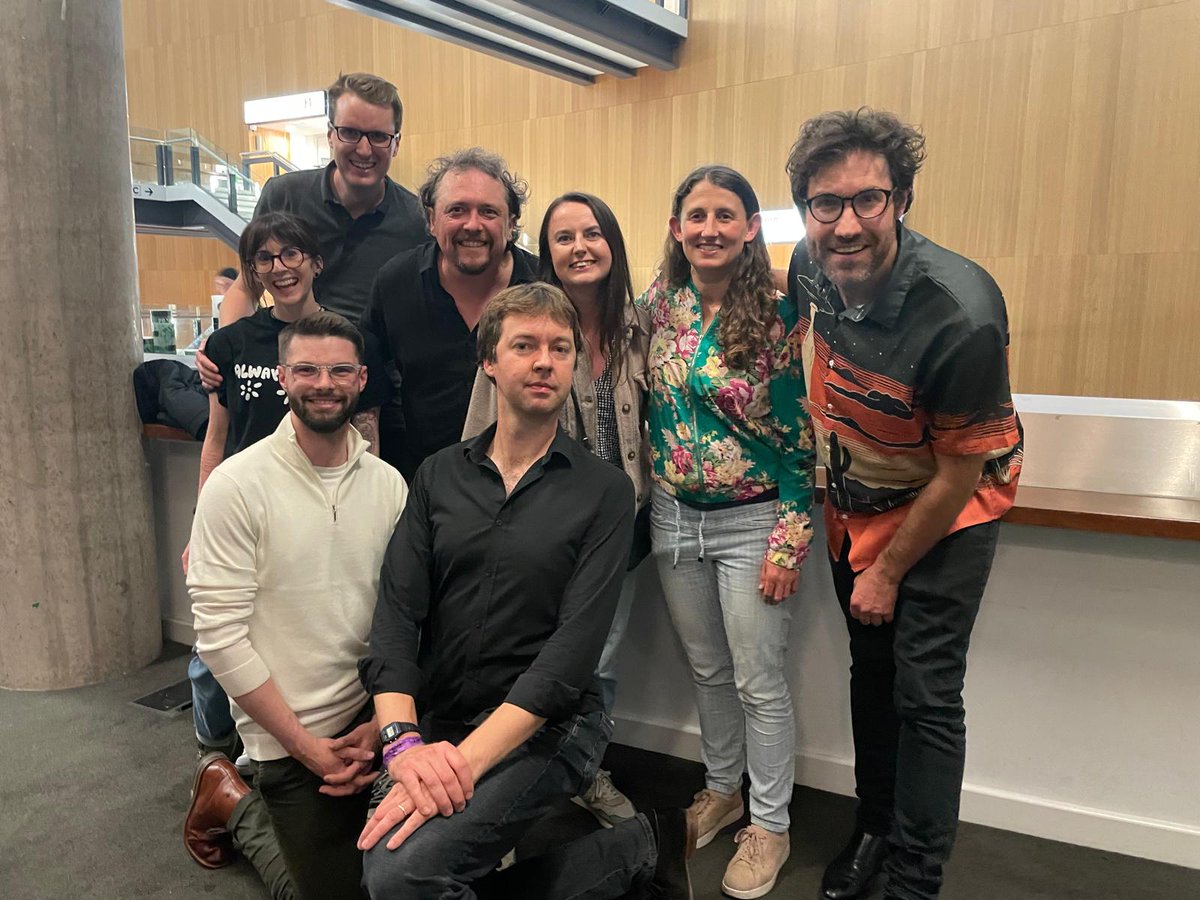 nmelzack's tweet photo. Absolutely wonderful evening and a perfect way to mark the trinity of our anniversary, my thesis submission and my book (chapter) being published.
Front row centre baby!!!
@Saraahhfender @benmcmylor and @starley30 @nosuchthing @andrewhunterm @JamesHarkin #GetAnnaOnTwitter https://t.co/SeasngQEjL