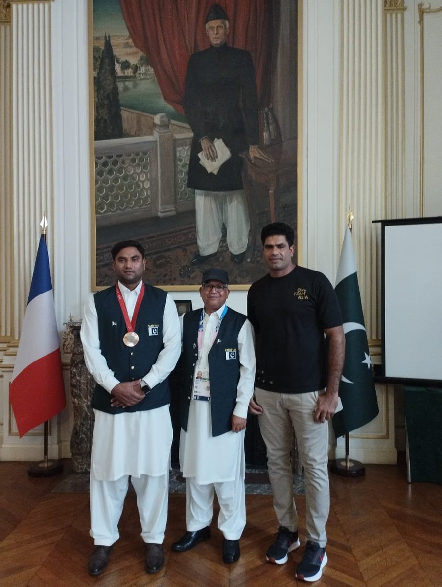 It's great to see both Arshad Nadeem and Haider Ali with coach being celebrated together at the embassy dinner in Paris. Recognizing their achievements, whether gold or bronze, is a step in the right direction. Both athletes have brought immense pride to the nation, and it’s