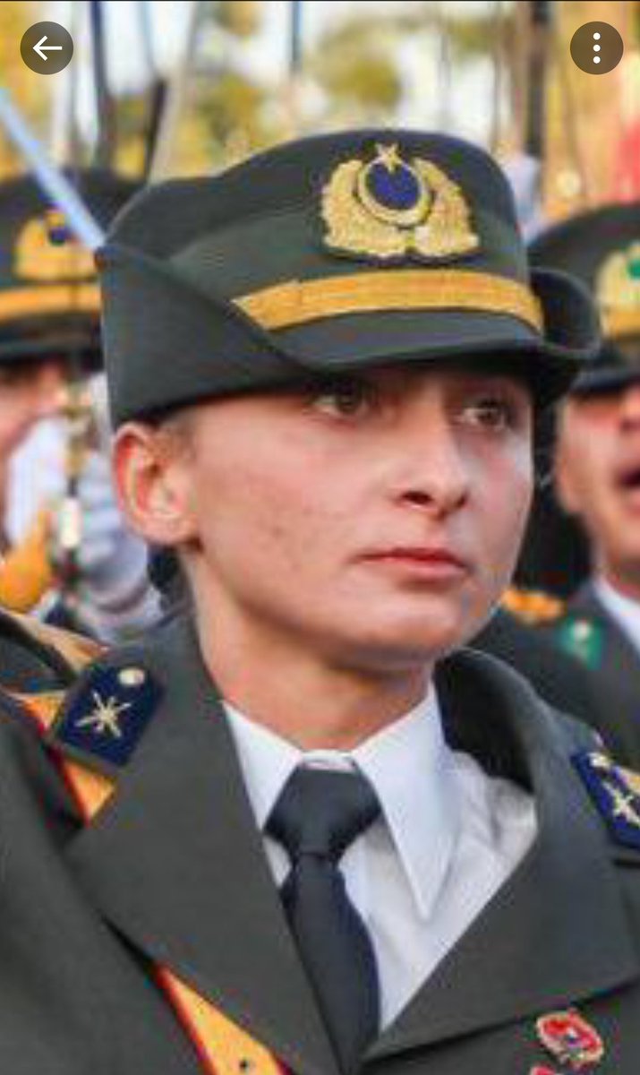 Bakışların dünyayı titretti Teğmenim 🇹🇷