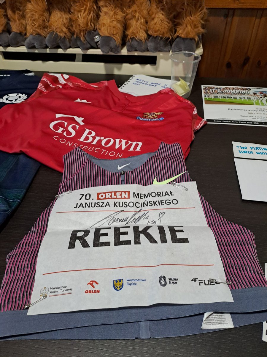 Scottish ClubSport (@scotclubsport) on Twitter photo Our Awards Dinner is underway and we're delighted that the one and only <a href="/JemmaReekie/">JemmaReekie</a> has donated one of her race vests to our Silent Auction in and of our Young People's Working Group
The Young People's Working Group are developing the youth voice in sport 💪
Thanks Jemma! 🙌 Our Awards Dinner is underway and we're delighted that the one and only <a href="/JemmaReekie/">JemmaReekie</a> has donated one of her race vests to our Silent Auction in and of our Young People's Working Group
The Young People's Working Group are developing the youth voice in sport 💪
Thanks Jemma! 🙌