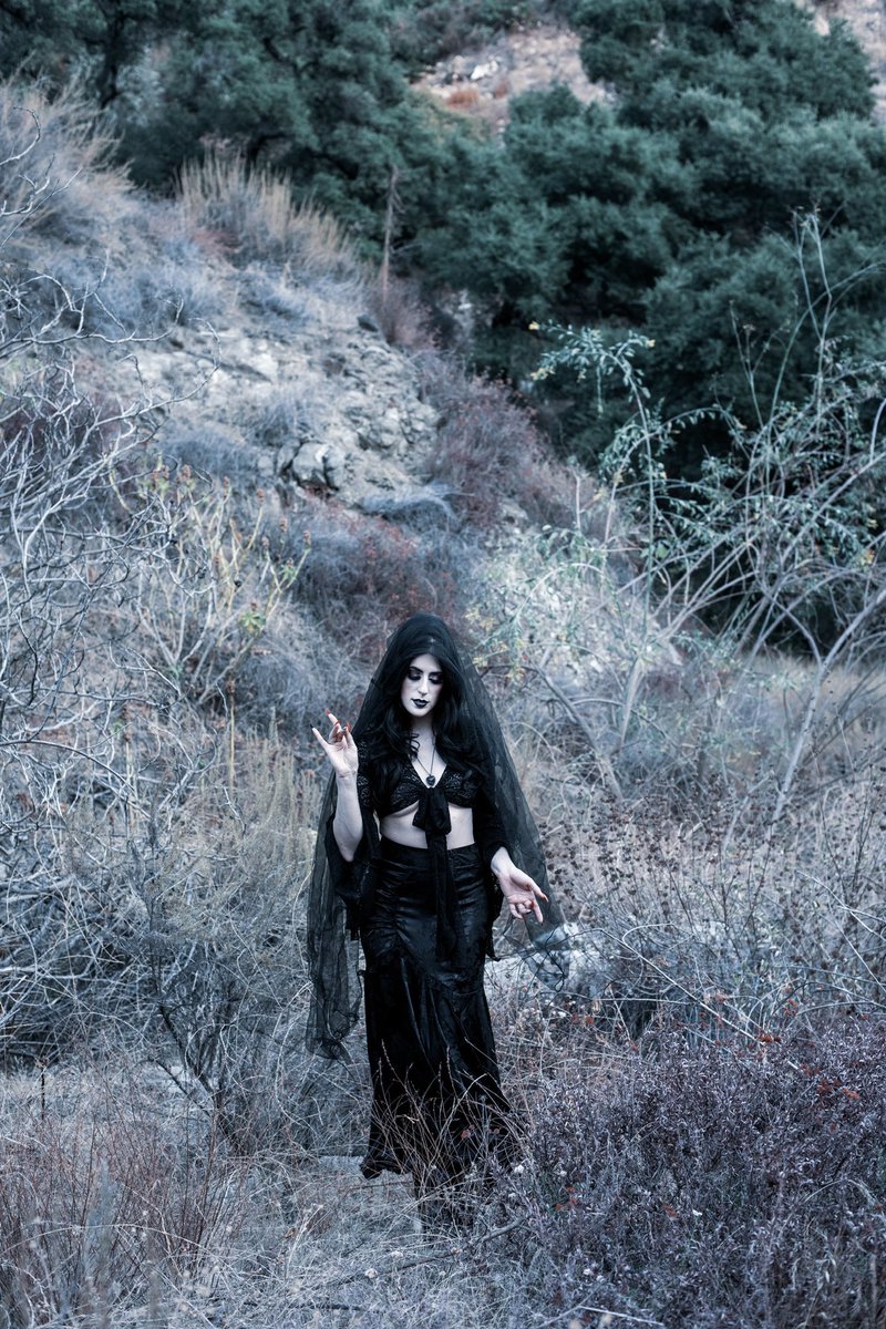 ciarablackhart's tweet photo. ๐ญ๐๐๐๐๐, ๐๐๐๐๐๐๐๐, & ๐๐๐๐๐๐ฅ
.
.
#goth #gothwitch #witchyvibes #witchlife๐ฎ #gothmodel #allblack #gothaesthetic #practicalmagic #gothicbeauty #gothpinup https://t.co/n5MtxtTq3o