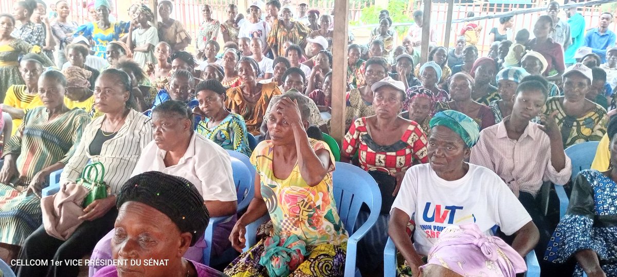 JCiyabu57755's tweet image. Arrivée du Premier Vice Président du sénat José kalala à mbujimayi,le Président provincial de l'UVT Kasaï oriental Jean Jacques ngandu a réuni ce samedi 07 09 les chefs d'antennes pour sensibiliser les membres enfin de lui réserver un accueil chaleureux.

#CELLCOM 
@Presidence_RD