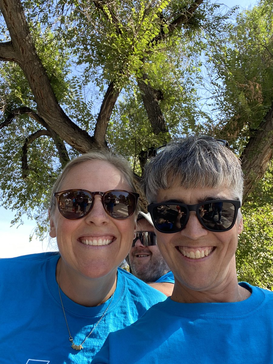 A great morning celebrating Public Education. Way to show up Niwot Feeder! Proud to be part of it all. #StVrainStorm <a href="/SvvsdSchuh/">Kristopher Schuh</a> <a href="/SVVSDsupt/">Jackie Kapushion, Ed.D.</a> <a href="/SVVSD/">St. Vrain Valley Schools</a>