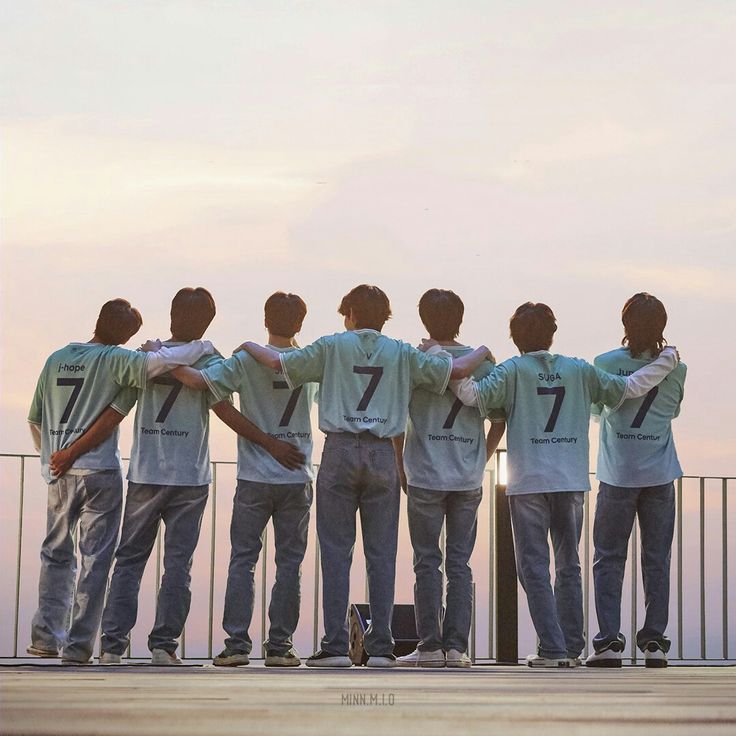 بنگتن 7 نفره ! بگو دهنت عادت کنه

누가 뭐래도 방탄=7
누가 뭐래도 방탄=7
누가 뭐래도 방탄=7
누가 뭐래도 방탄=7