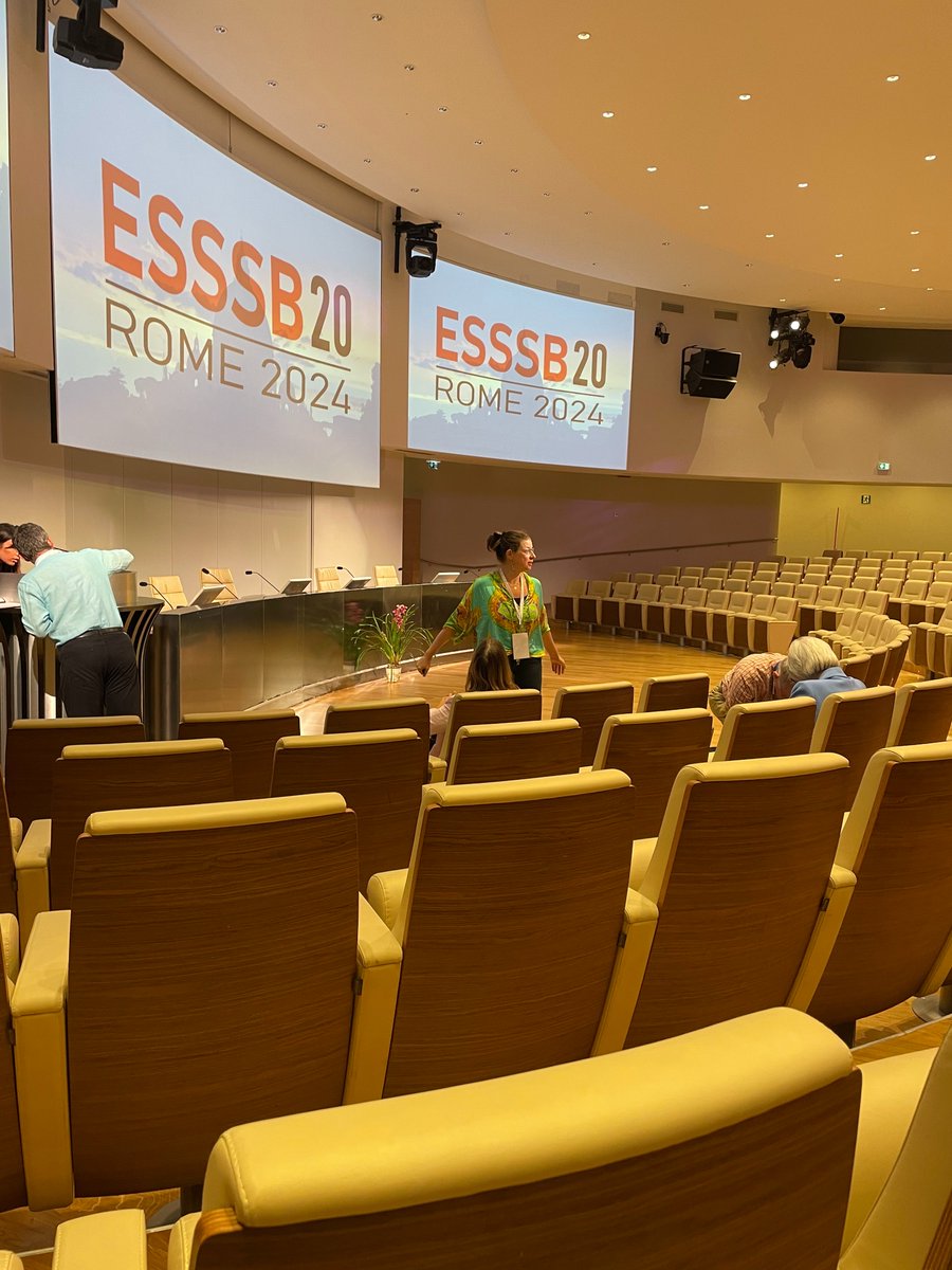 Presented my paper "Uncovering the Interconnectedness of Help, Strains in Social Relationships, and the Ripple Effects of Suicidality in Archie's Final Project (2009) and Butter (2022)" at the European Symposium on Suicide and Suicidal Behaviour #ESSSB20 esssb20.sharevent.it/en-US/sessions…