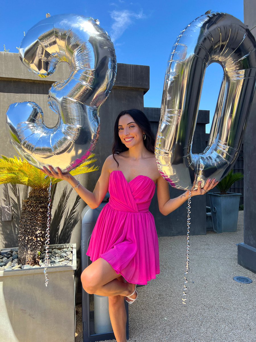 SOFÍA SOFÍA ☁️ tweet media