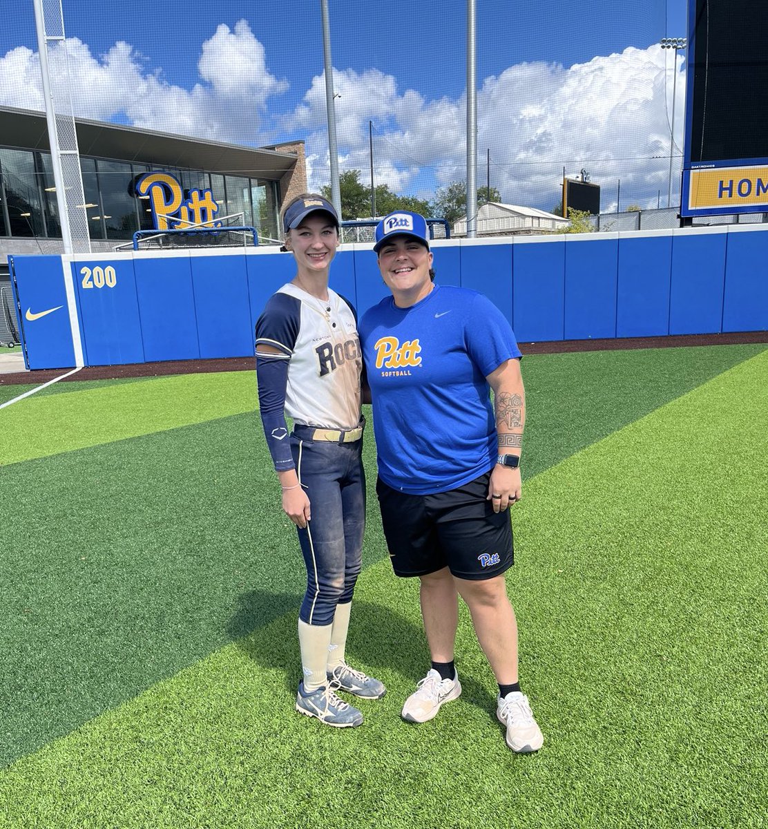 cfranklin2028's tweet photo. LOVED the energy at the @Pitt_SB camp today! Thanks to the coaches for working with me, can’t wait to return soon!! #H2P 💙💛 @PITTcoachallard @gZeremenko21 @Coach_LWood @Forever_Jordann @GoldGarvey https://t.co/XLPxLtx73A