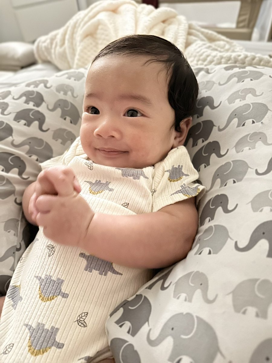 dessaviolan's tweet photo. “anak smile” https://t.co/Ew5pz00Cfx