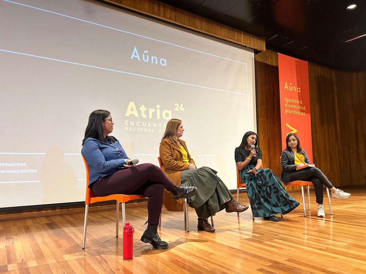 AunaMexico's tweet photo. “Enfrentar los desafíos en colectivo”. Estamos escuchando las experiencias de nuestras nominadas #Atria24.

📢: @Jarumymendez, nominada Oaxaca; @anagonmx, nominada CDMX; @irais_reyes nominada Nuevo León y @afhierro,codirectora Nuevo León.

#AúnaSomos #DiversasyJuntas https://t.co/8ZwGPWwS3l