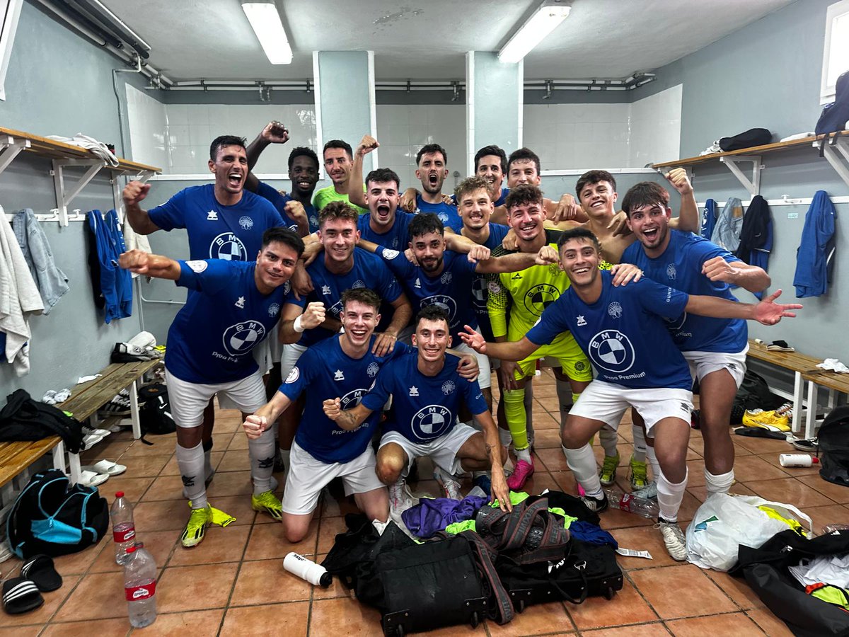 Victòria merescuda dels assules 1-2 a casa del <a href="/sdportmany/">SD Portmany</a>. Gran treball col·lectiu i ordre defensiu q ha neutralitzat el domini local i ha donat solvencia a l’atac visitant, propiciant ocasions per ampliar el marcador 
Gols: 0-1 Simó 22’; 1-1 Nicky 47’; 1-2 Movilla 71’
💪💪💙💙